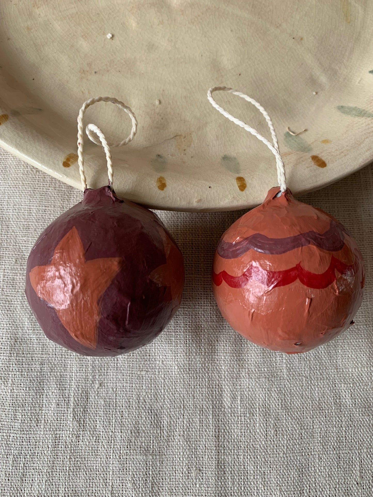 Paper mache Christmas bauble making
