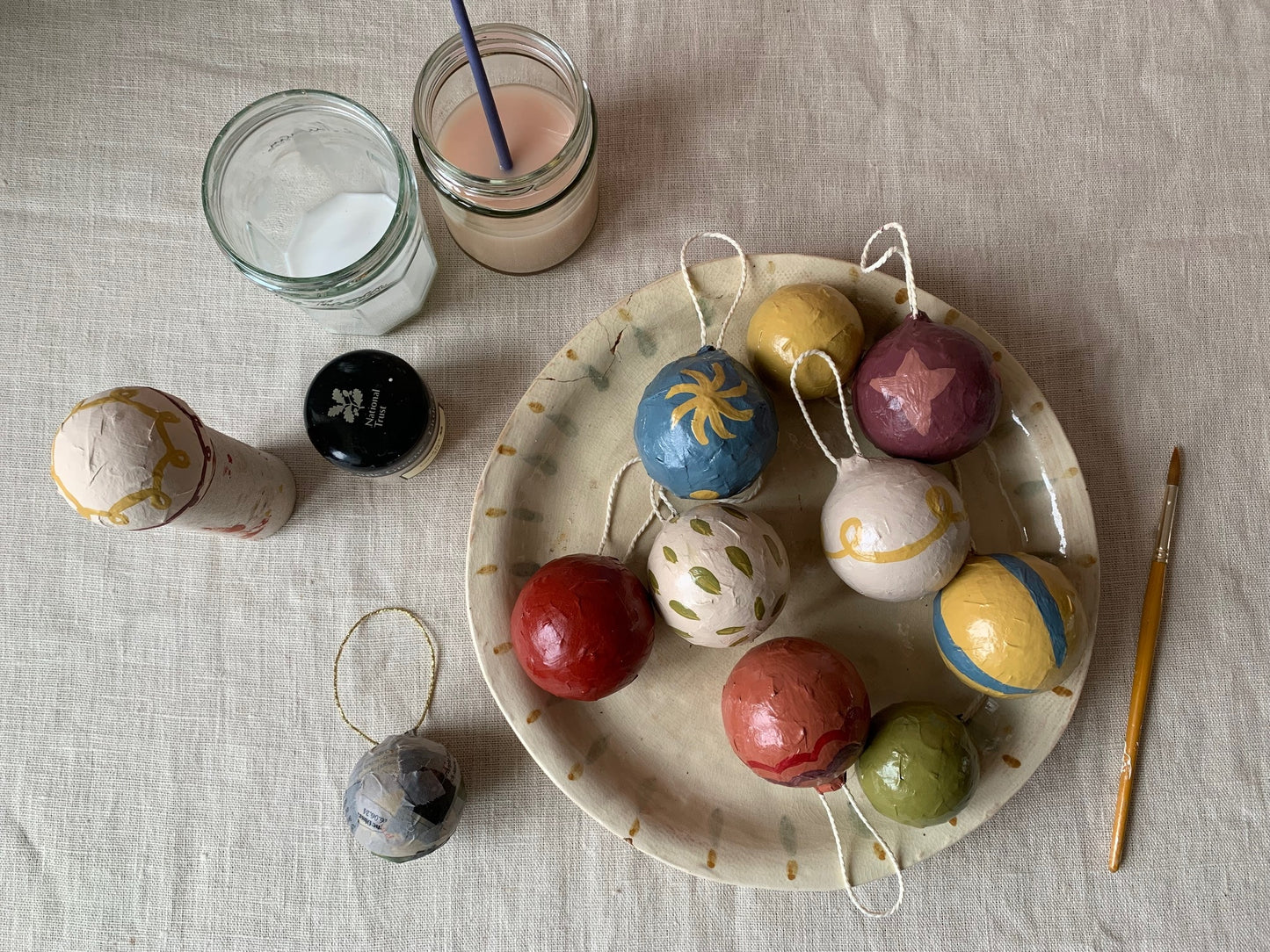 Paper mache Christmas bauble making